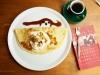 Pfannkuchen mit selbstgemachtem Espresso-Sirup