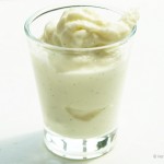 Frozen Yogurt ohne Eismaschine einfach selber machen – Espresso-Walnuss und Himbeer-Minze