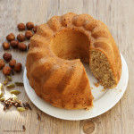 Ein einfacher Nusskuchen mit einem Hauch Kardamom, Zimt und Nelken