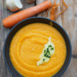 Karotten-Petersilienwurzel-Suppe mit Rouille