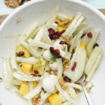 Fenchelsalat mit Cranberries, Mango, Walnüssen und Mozzarella
