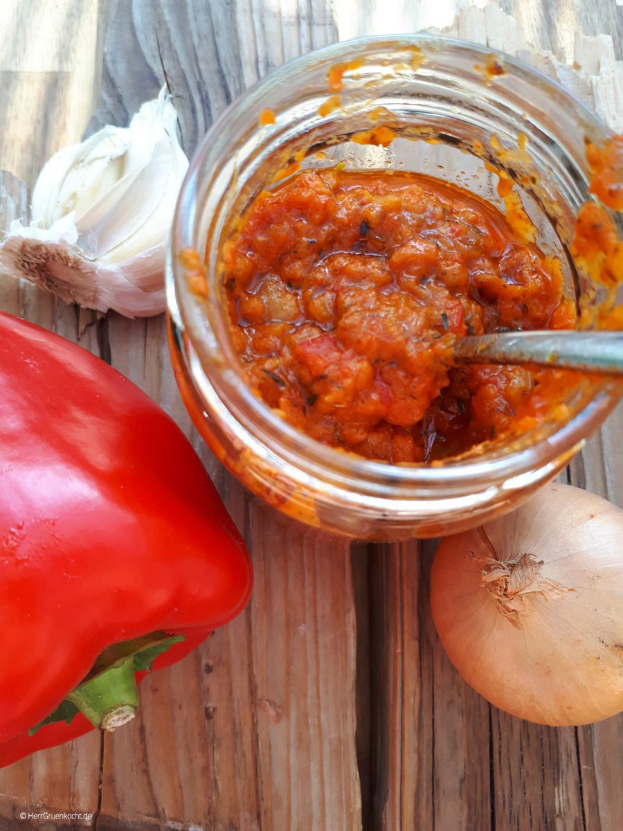 Ajvar ganz einfach selber machen | Herr Grün Kocht