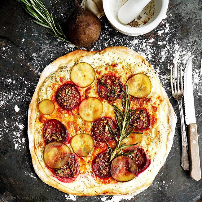 Vegetarische Pizza danese von Herr Grün kocht