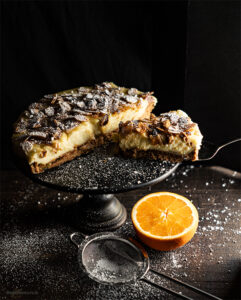 Orangen-Grießpudding-Kuchen »Fritz« mit krossem Mürbeteig und gerösteten Mandelplättchen - von Herrn Grün